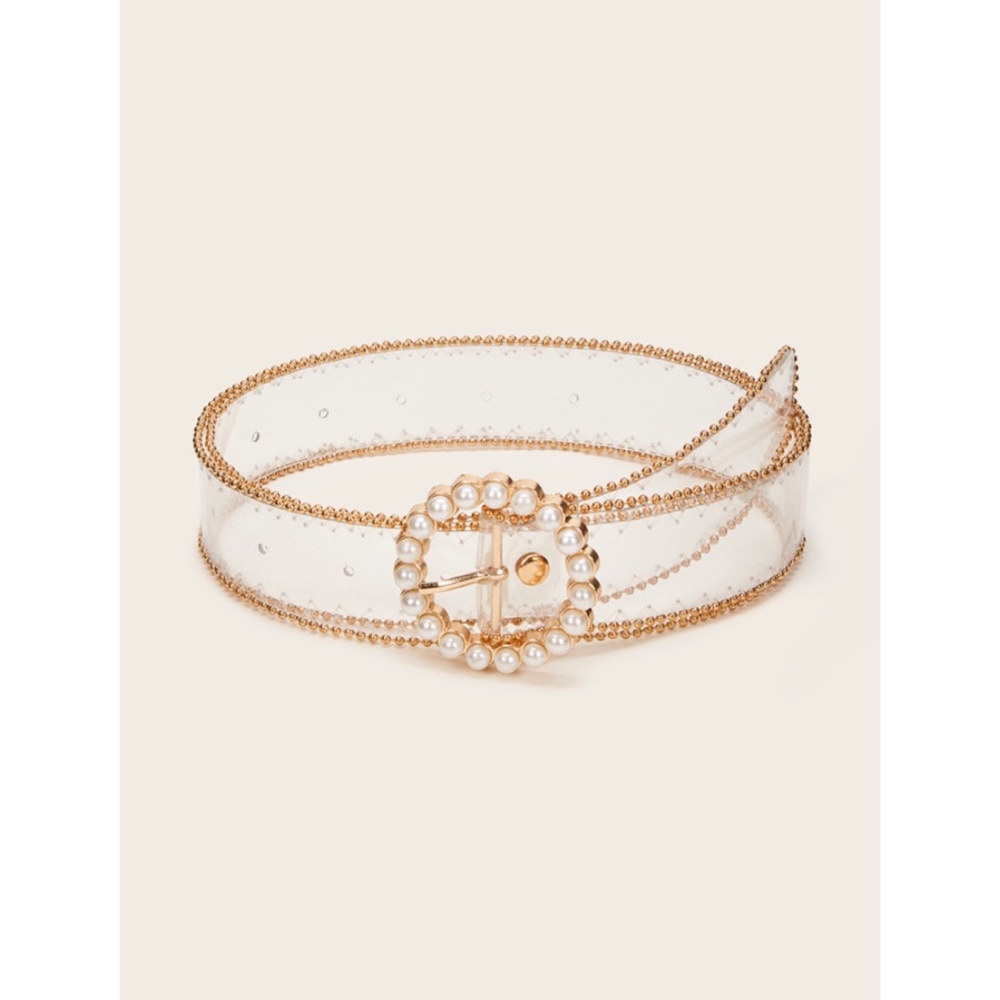 Glamorous Faux Pearl Belt